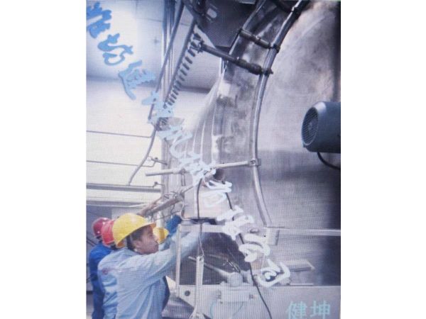 過濾機(jī)現(xiàn)場圖